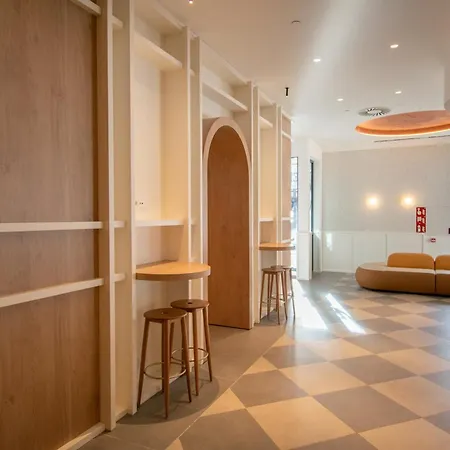 ホテル ウルトニア ジローナ