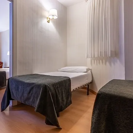 Ultonia Szálloda 3*