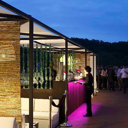 Ultonia Hotel 3*