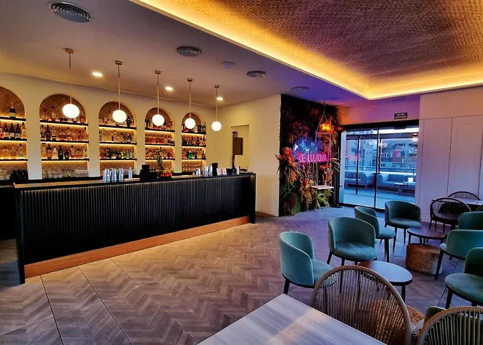 Hotel Ultonia 3*