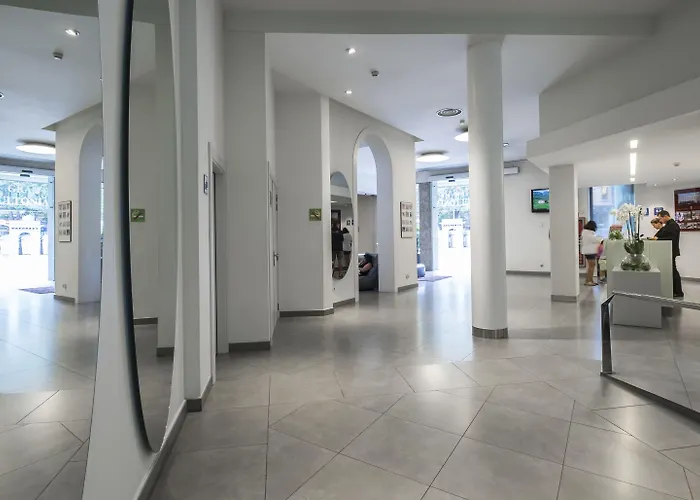 Ultonia Hotel 3*